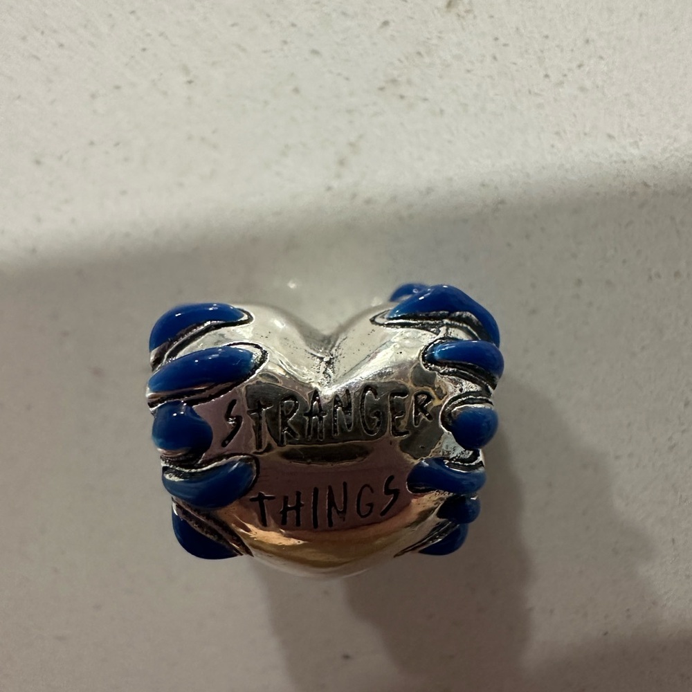 Stranger Things Charm - image 3